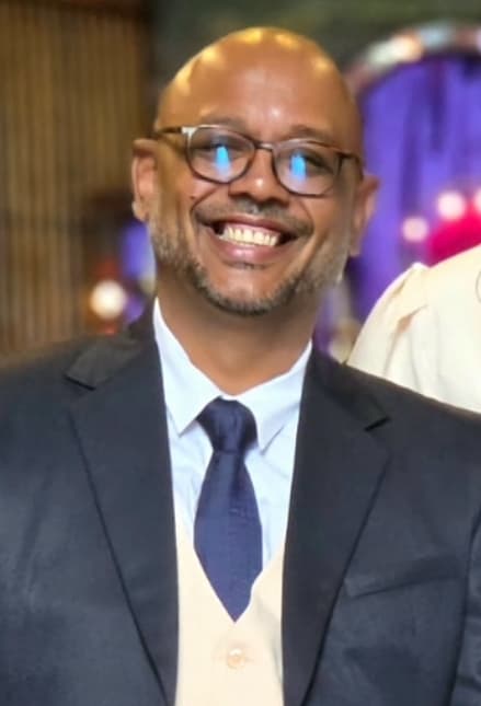 Dominique Zuffour — Founder & Principal Advisor, Ekutano